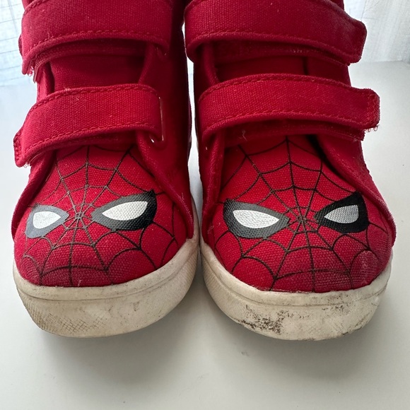 Toddler Size 7 Spider-Man Hight Tops - Picture 5 of 8